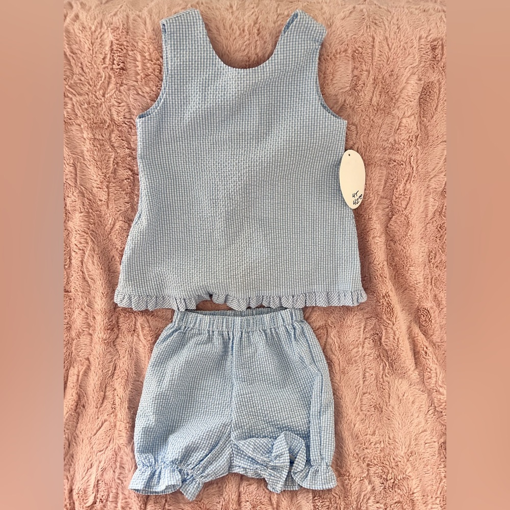 NWT Color Works set in 4t
